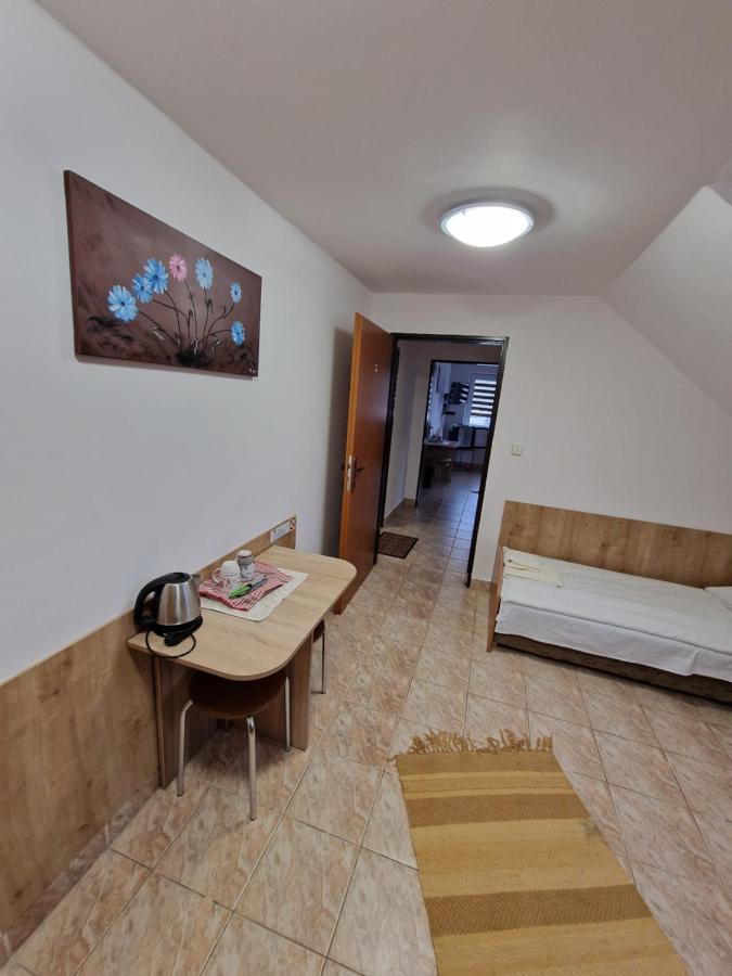 Penzion Solna Jaskyna Turčianske Teplice Esterno foto