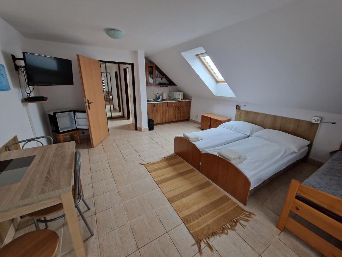 Penzion Solna Jaskyna Turčianske Teplice Esterno foto