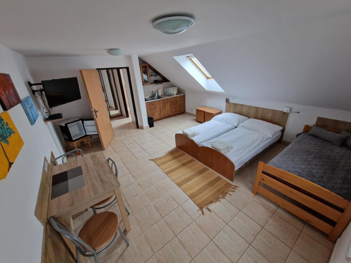 Penzion Solna Jaskyna Turčianske Teplice Esterno foto