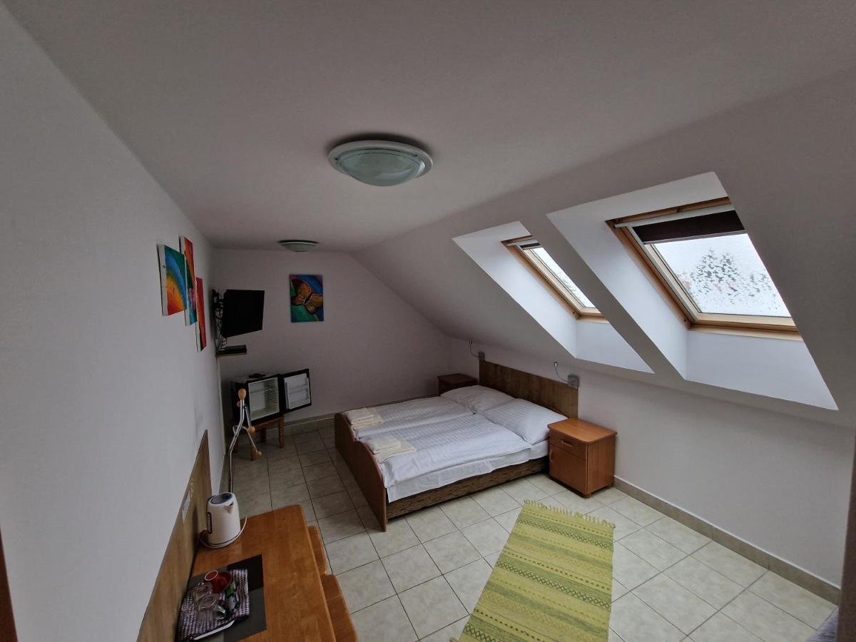 Penzion Solna Jaskyna Turčianske Teplice Esterno foto