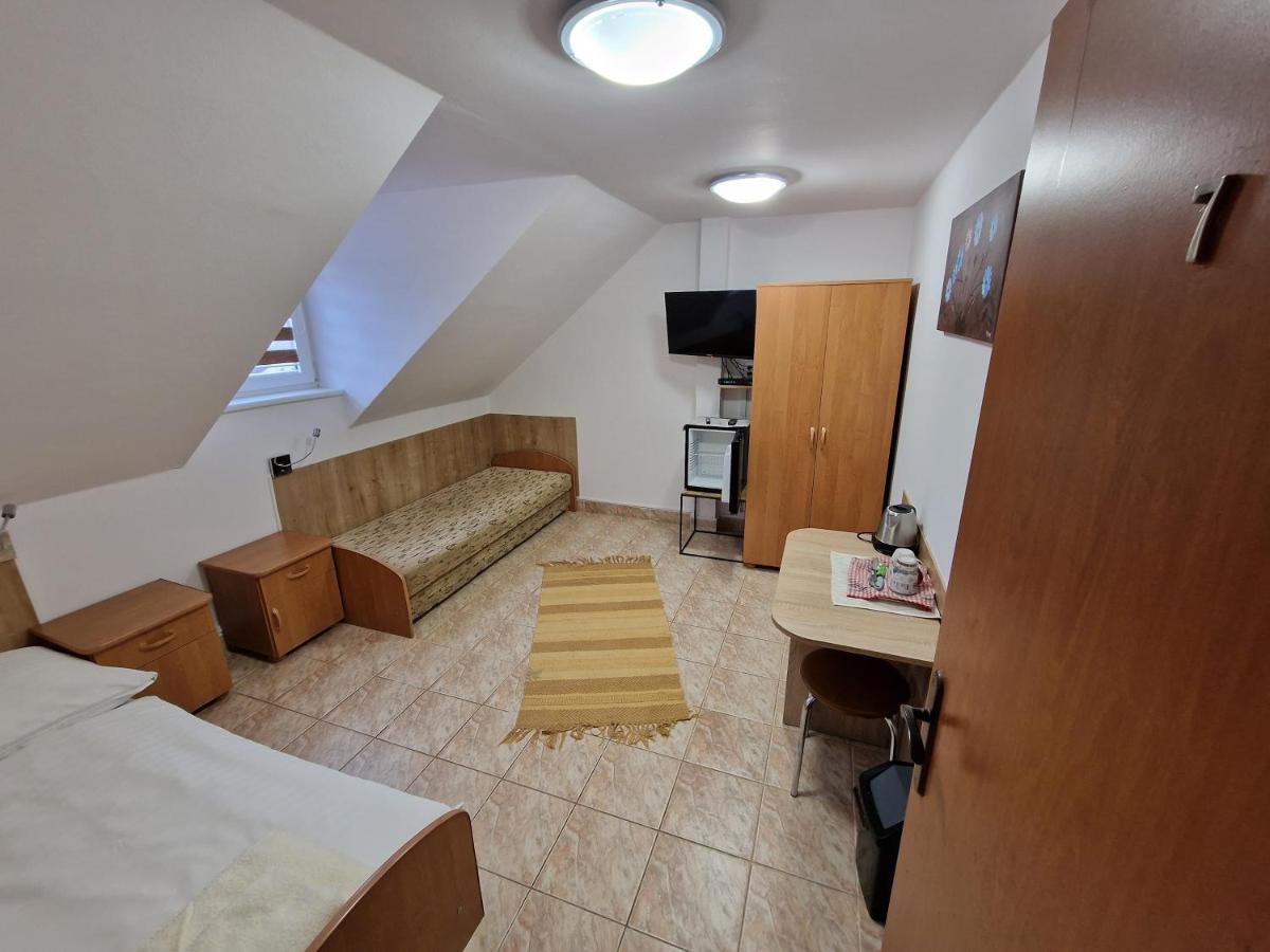 Penzion Solna Jaskyna Turčianske Teplice Esterno foto