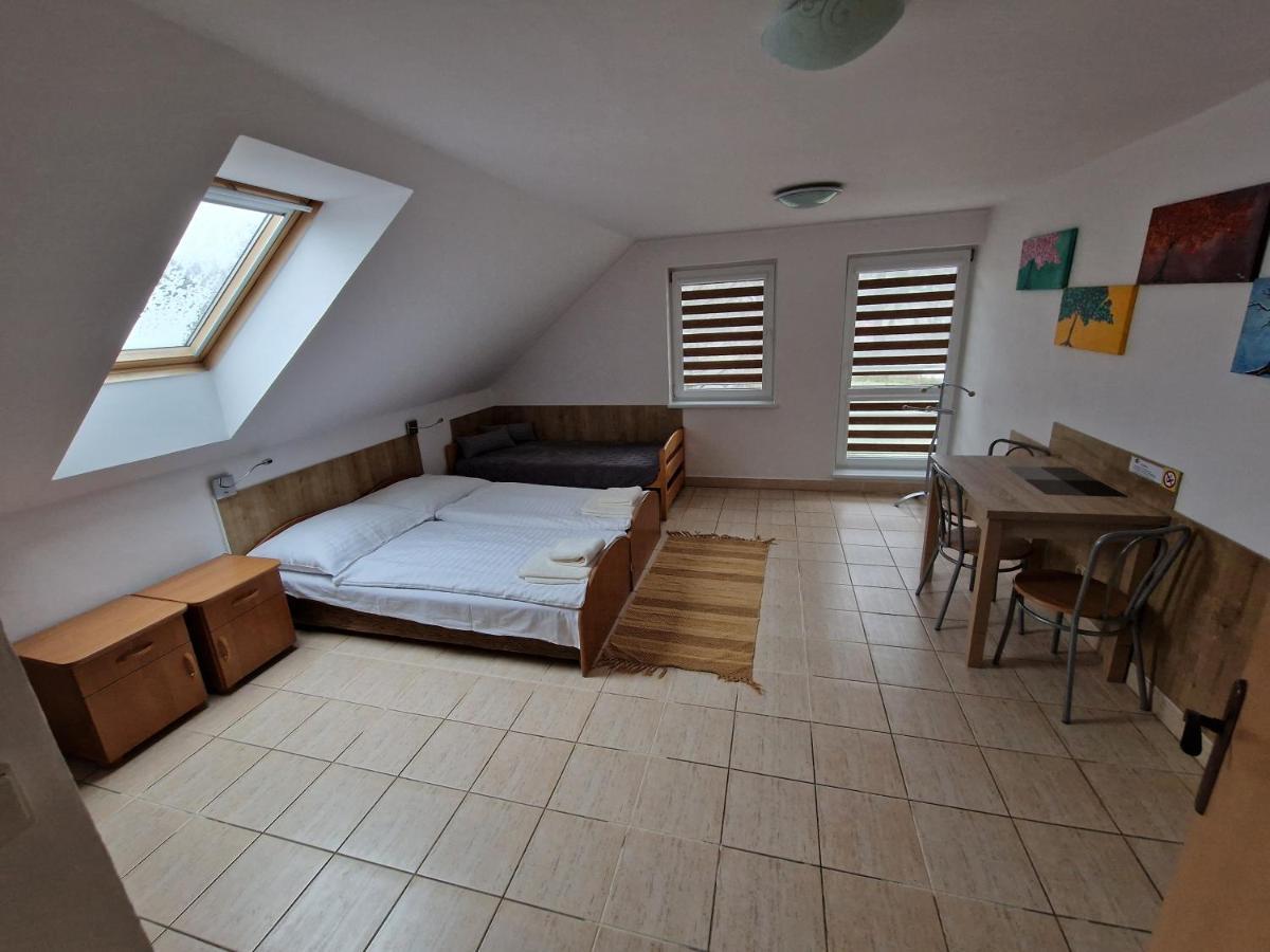 Penzion Solna Jaskyna Turčianske Teplice Esterno foto