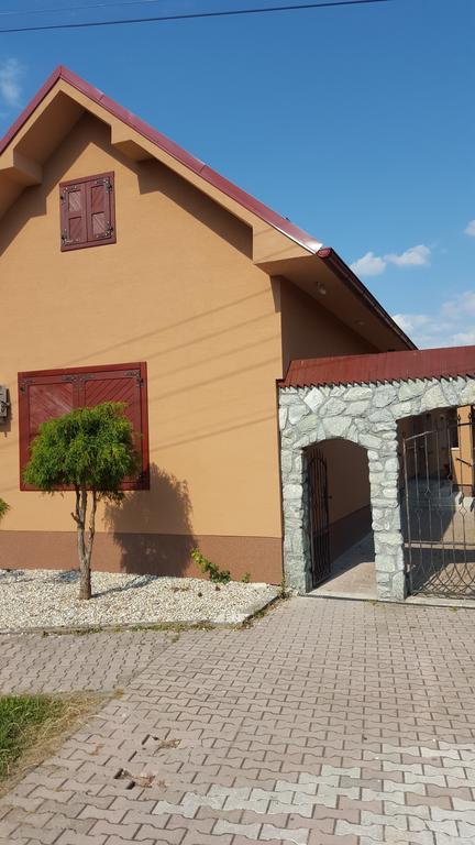 Penzion Solna Jaskyna Turčianske Teplice Esterno foto
